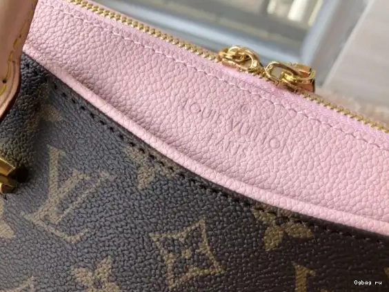 Vuitton PALLAS Louis 0519